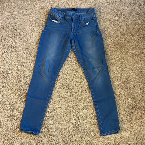 Express Jeans - Picture 2 of 5